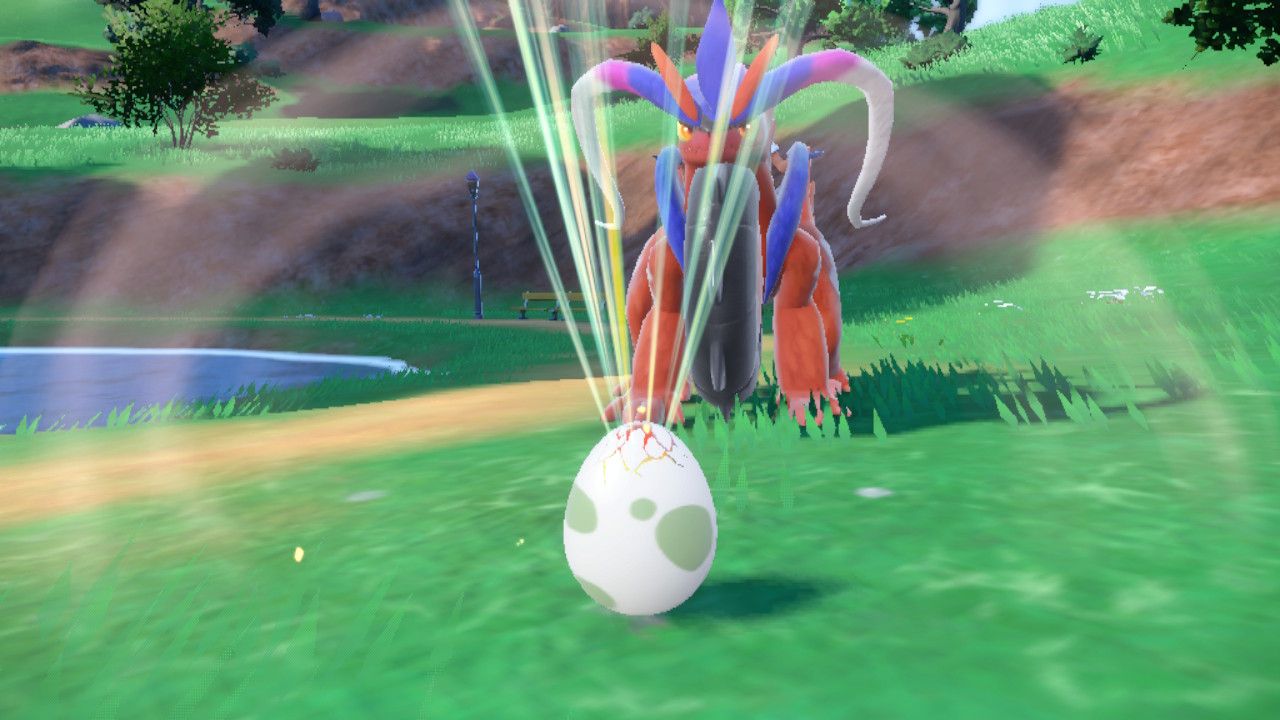 Hatching An Egg In Pokemon Scarlet Violet