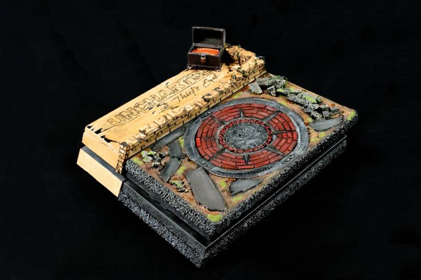 Work Of Art: 14 Lame Custom PS4 Consoles (And 13 That Are Dope)