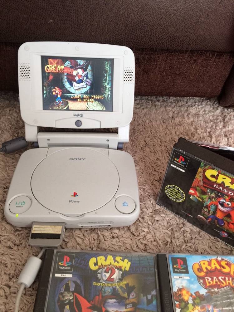 30 Things Only Super Fans Knew The PlayStation 1 Could Do