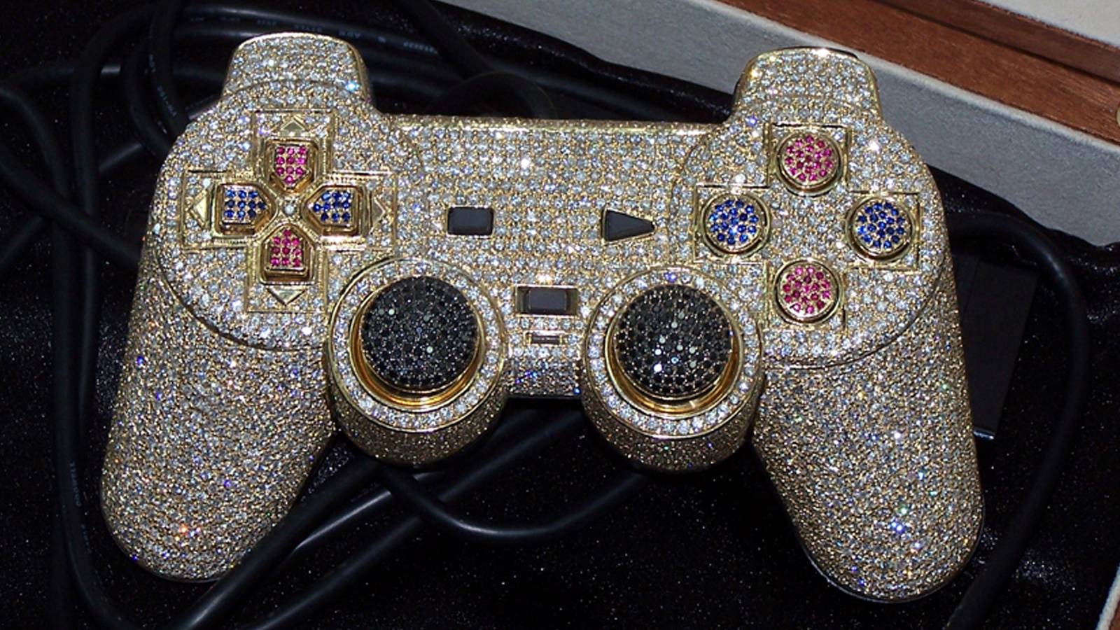 The 20 Most Embarrassing Custom Game Controllers (And 10 That Are Too ...