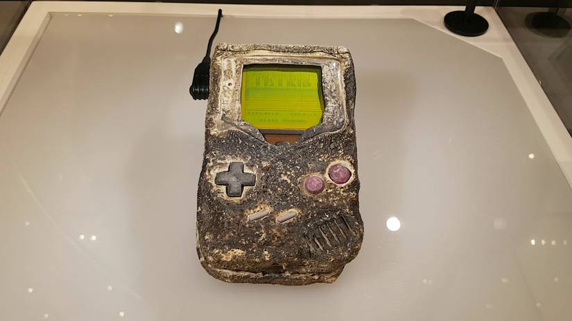 26 Things Only Superfans Knew The Original Game Boy Could Do
