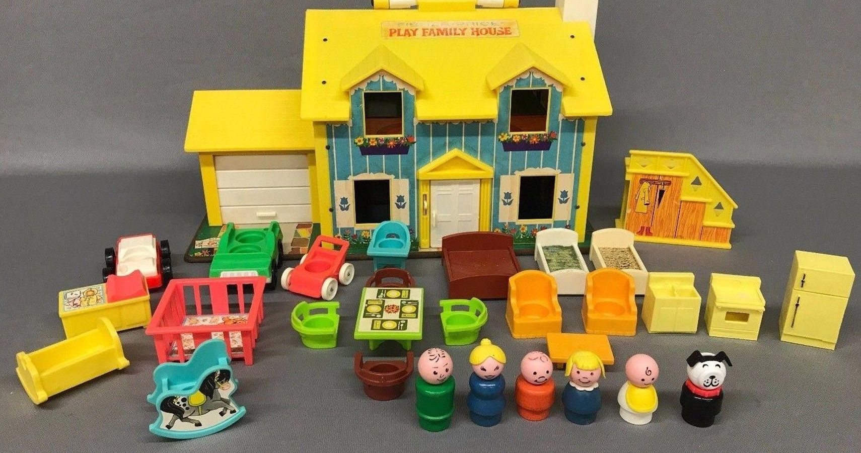 fisher price dollhouse 1980