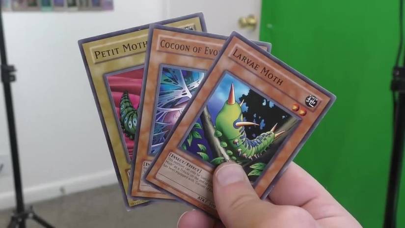 yugioh hottest female cards Amazon.com: YU-GI-OH! Centur-Ion Auxila - LEDE-EN042 - Secret Rare main image 0