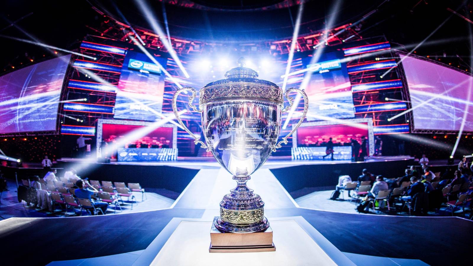 Health Risks Esports The Rise Of Esports: The Growth, The Health Risks, And All That Sweet ...