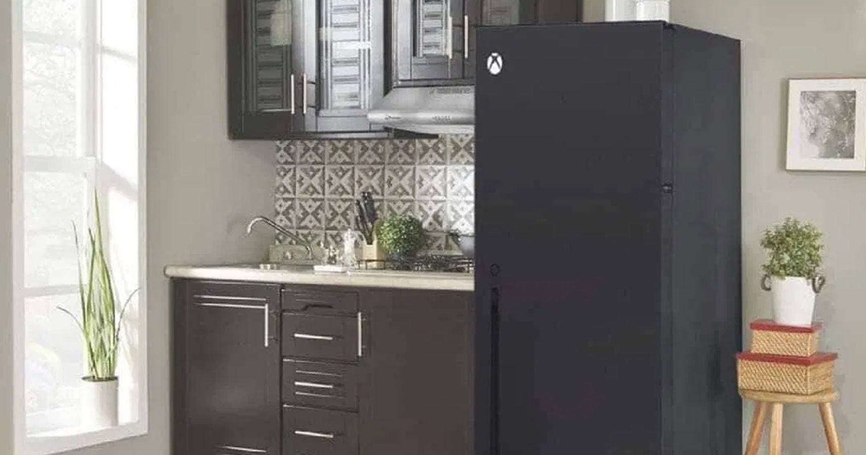 xbox looks like a fridge