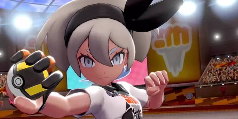 Bea entering battle in Pokemon Sword & Shield.