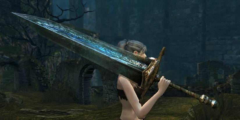 The Best Weapons In The Dark Souls Series