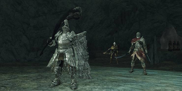 The Top 10 Most Unique Boss Fights In All The Dark Souls Dlc