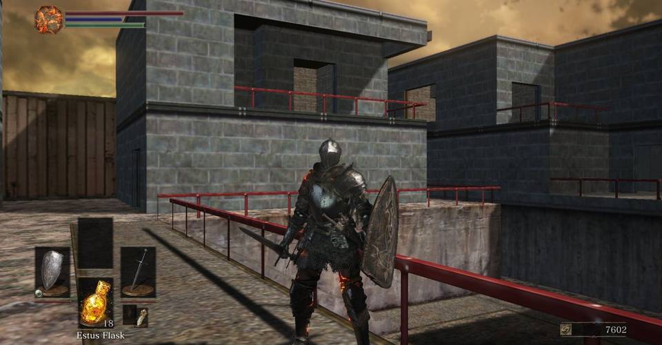 you can play half life deathmatch map