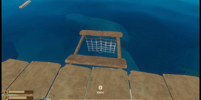 Raft: 10 Items That Everyone Should Have on Their Raft