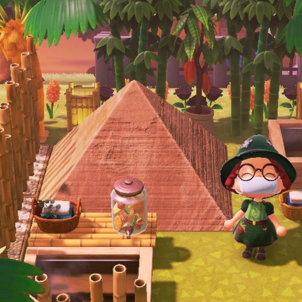 Animal Crossing New Horizons  - пирамида