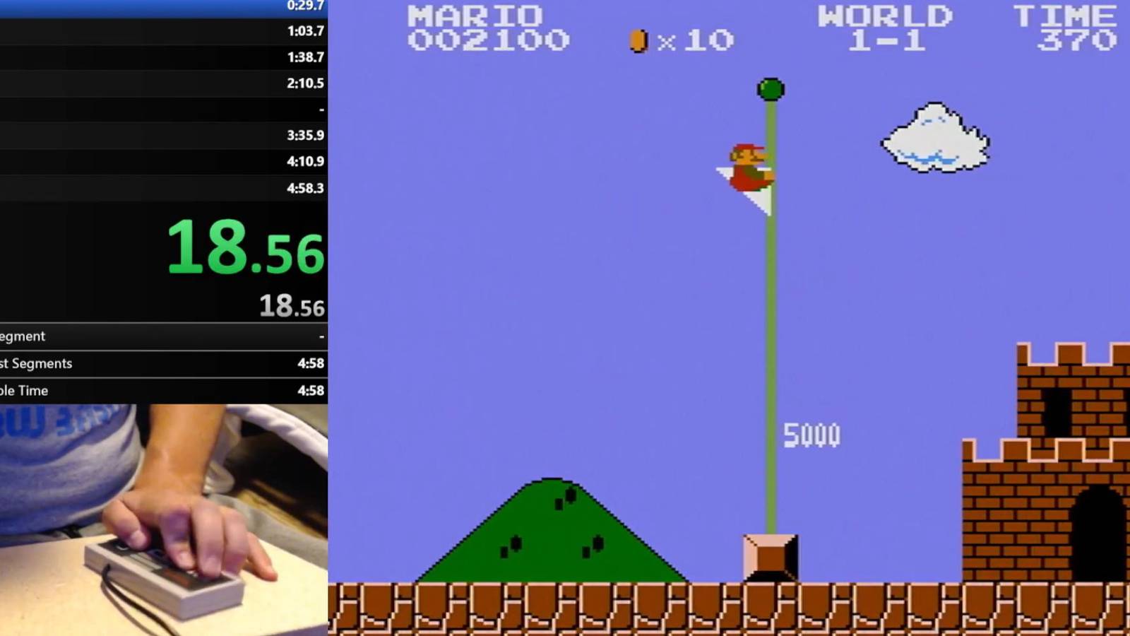 Speedrunner Beats Super Mario Bros. In Under Five Minutes, One-Handed