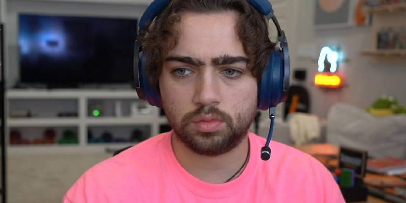 Gambling streamer action with Mizkif during a casino stream