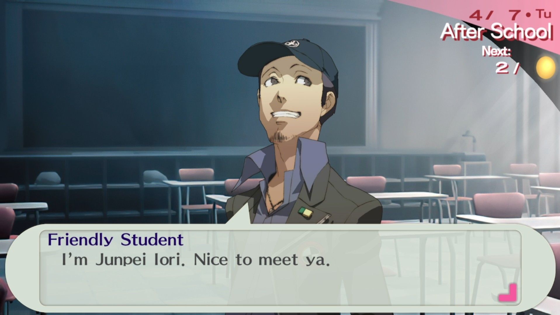 junpei introducing himself to the female protagonist in class in persona 3 portable