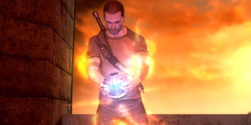 In Infamous 2, Cole emits energy from the sphere.