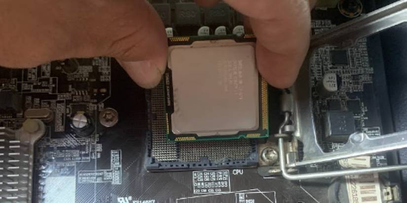 How To Install A CPU In A Gaming PC