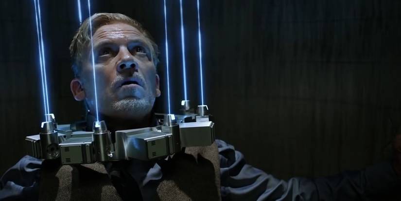 Laser Collars Saw: The Best Traps In The Series