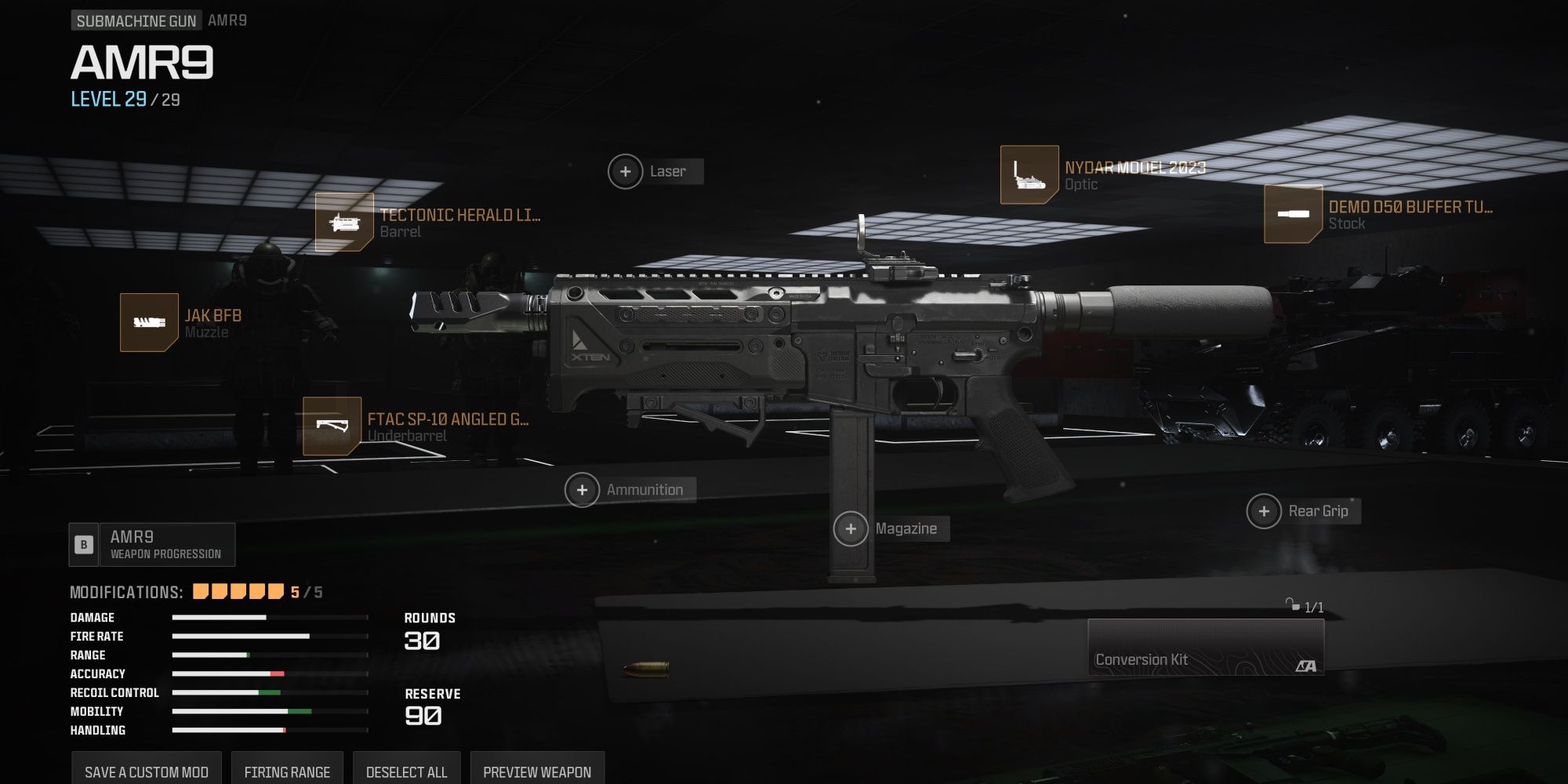 The Best AMR9 Builds In MW3
