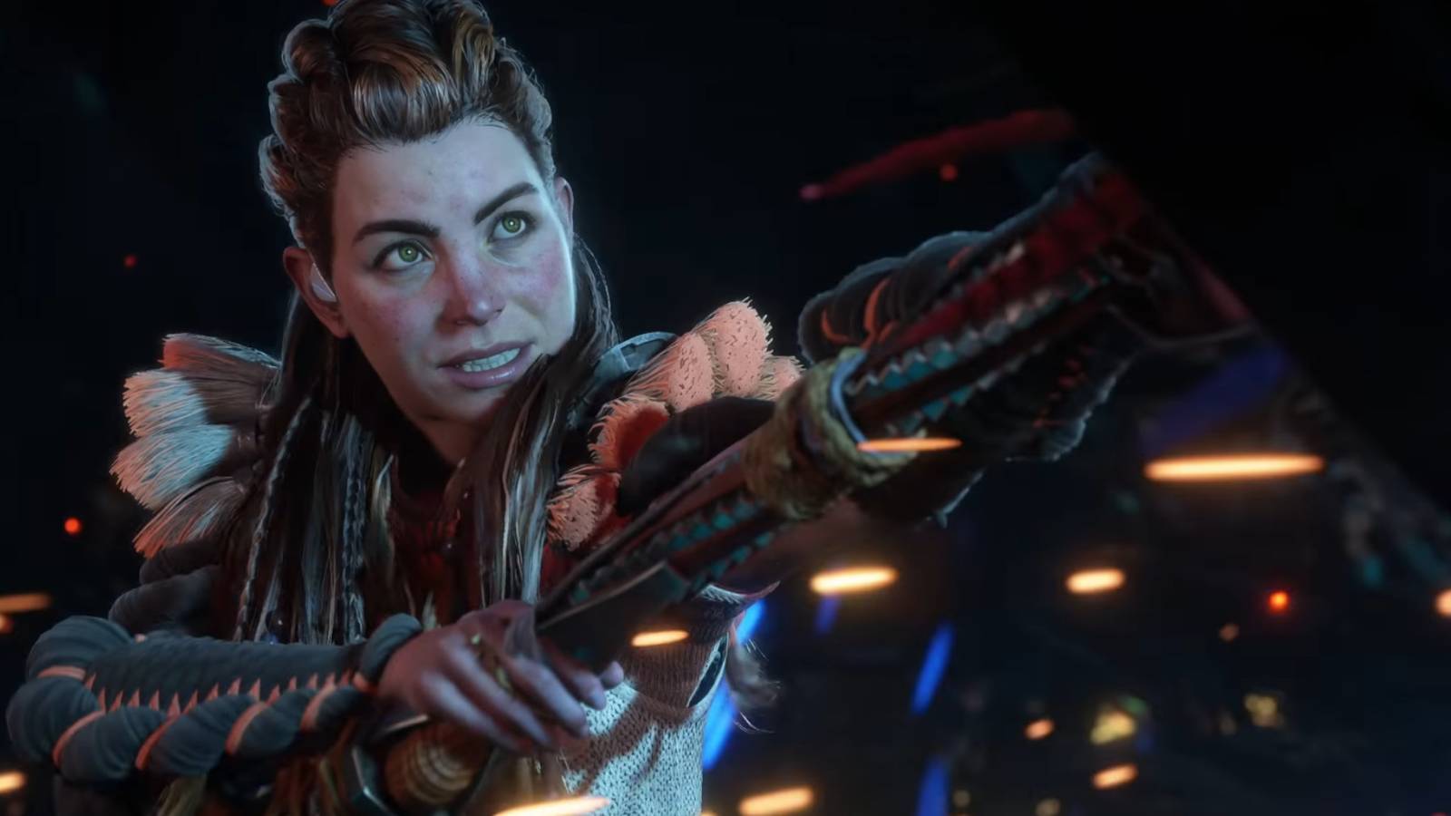 Aloy attacking a machine with a spear in Horizon Forbidden West.