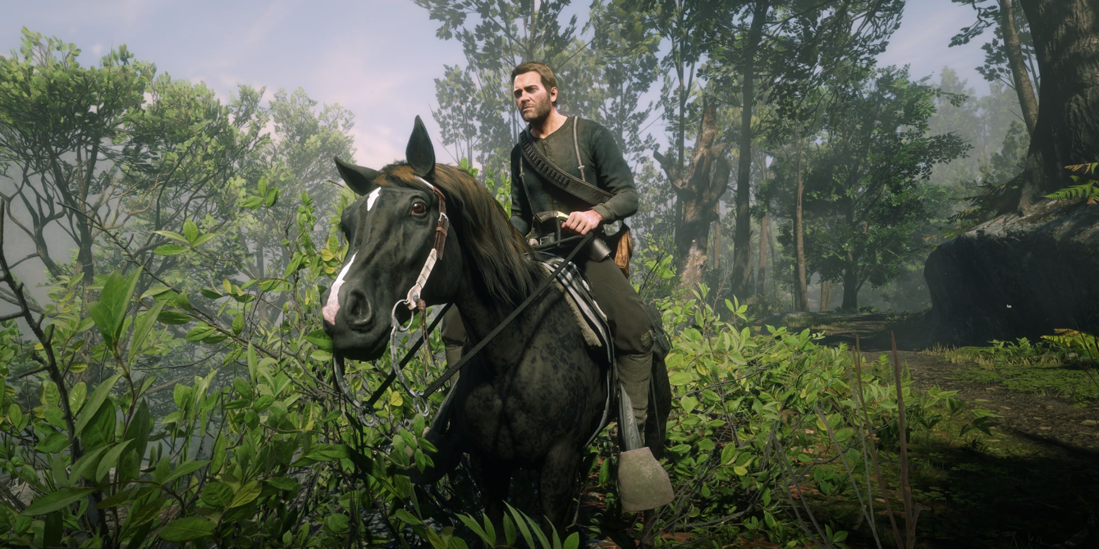 RDR2: Best Outfits For Arthur Morgan