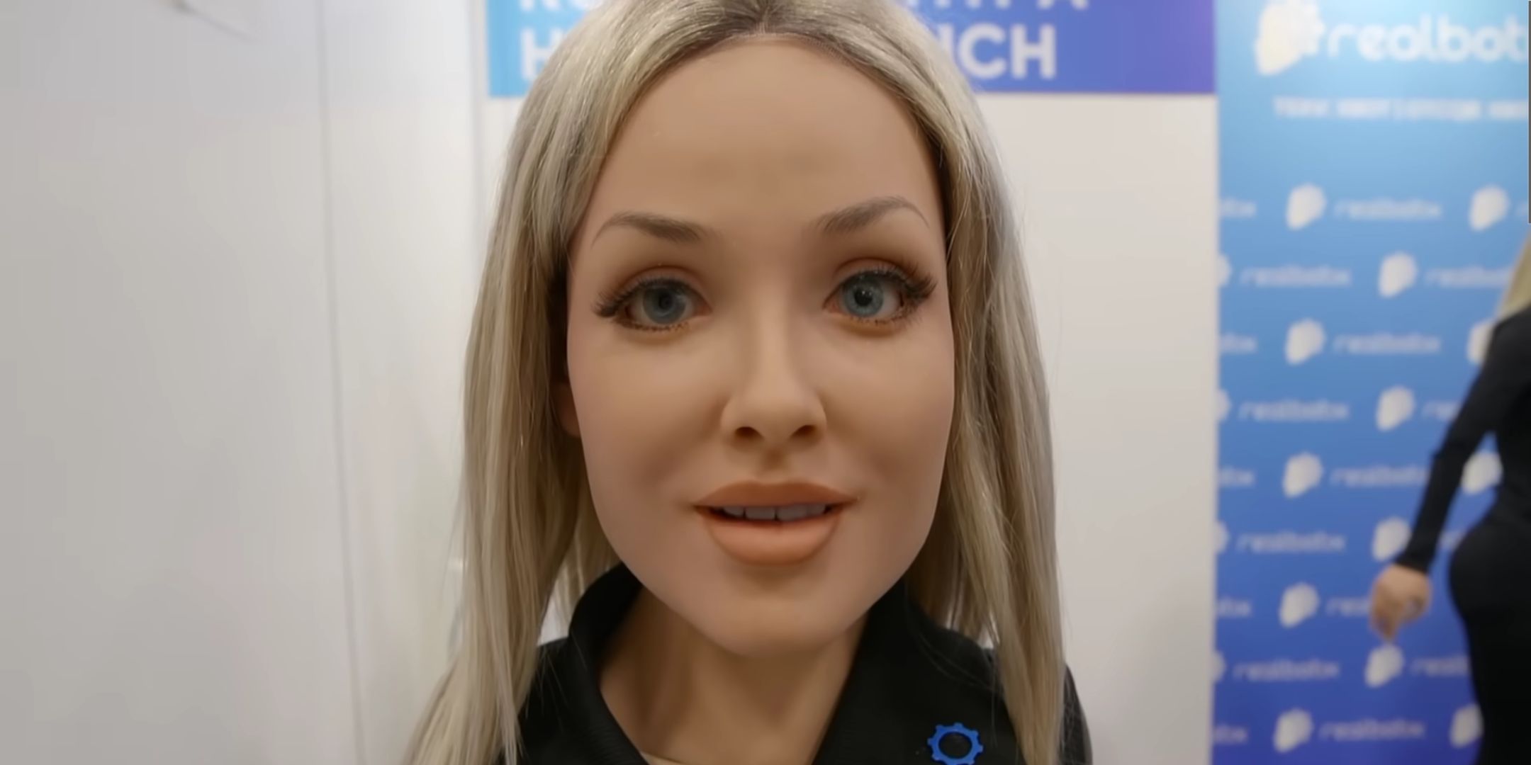 I Cant Stop Laughing At The $175,000 Girlfriend Robot From CES