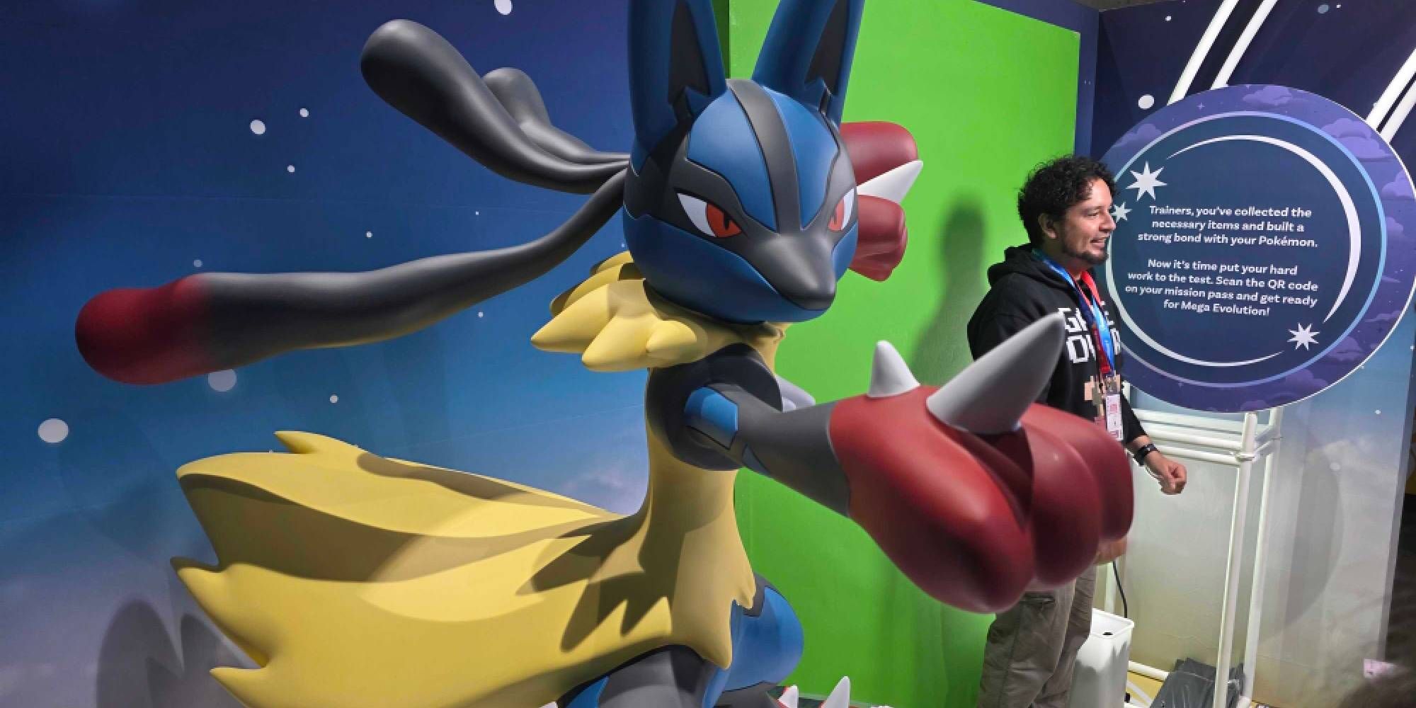 Mega Lucario Pokemon SDCC Booth Tour.