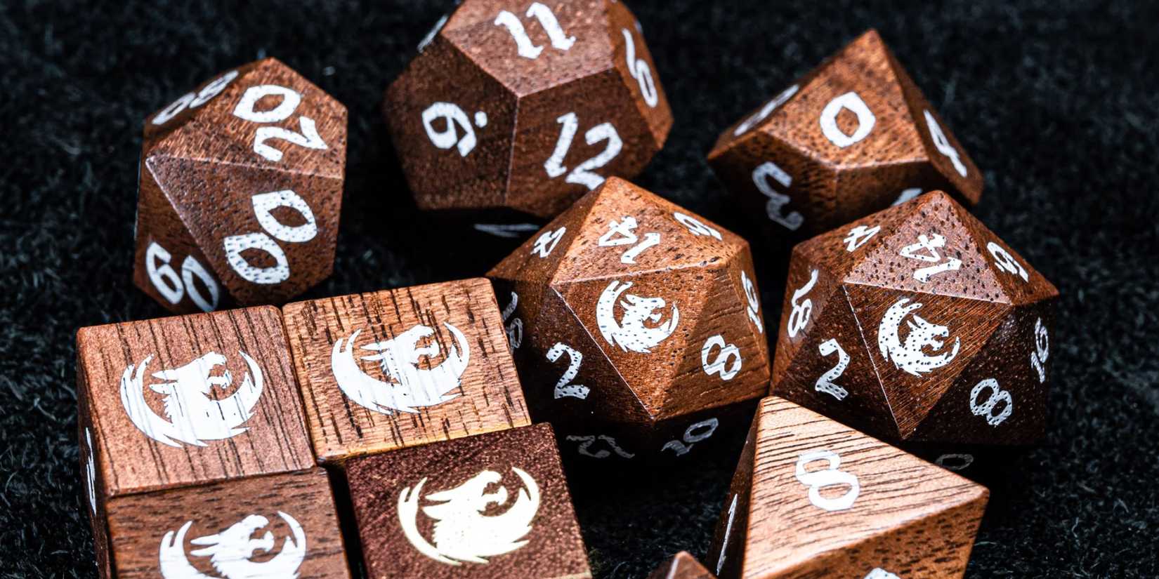 The Best Dungeons & Dragons Dice Materials And What They Say About Your ...