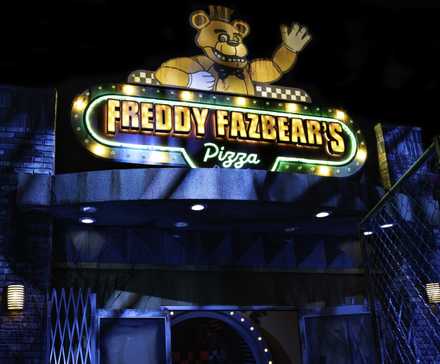 The Five Nights at Freddy's facade at Halloween Horror Nights.