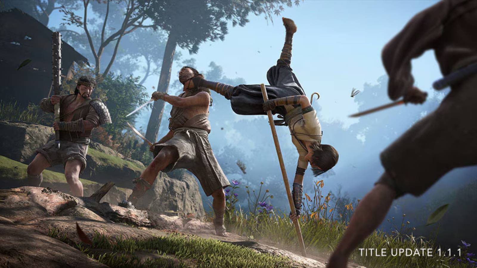 naoe fighting enemies in assassins creed shadows.
