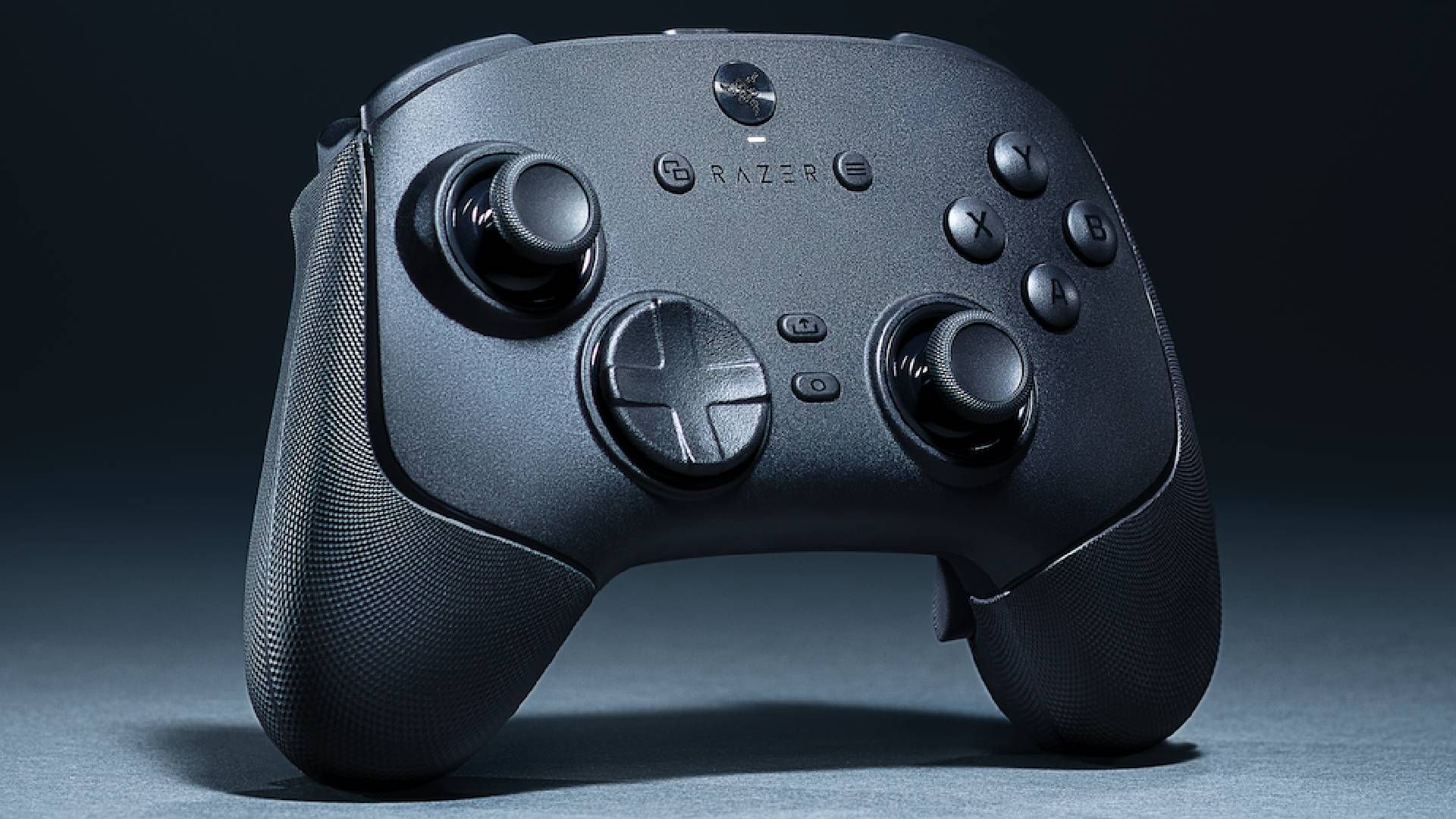 Razer's Wolverine V3 Pro 8K and Deathadder V4 Pro Review