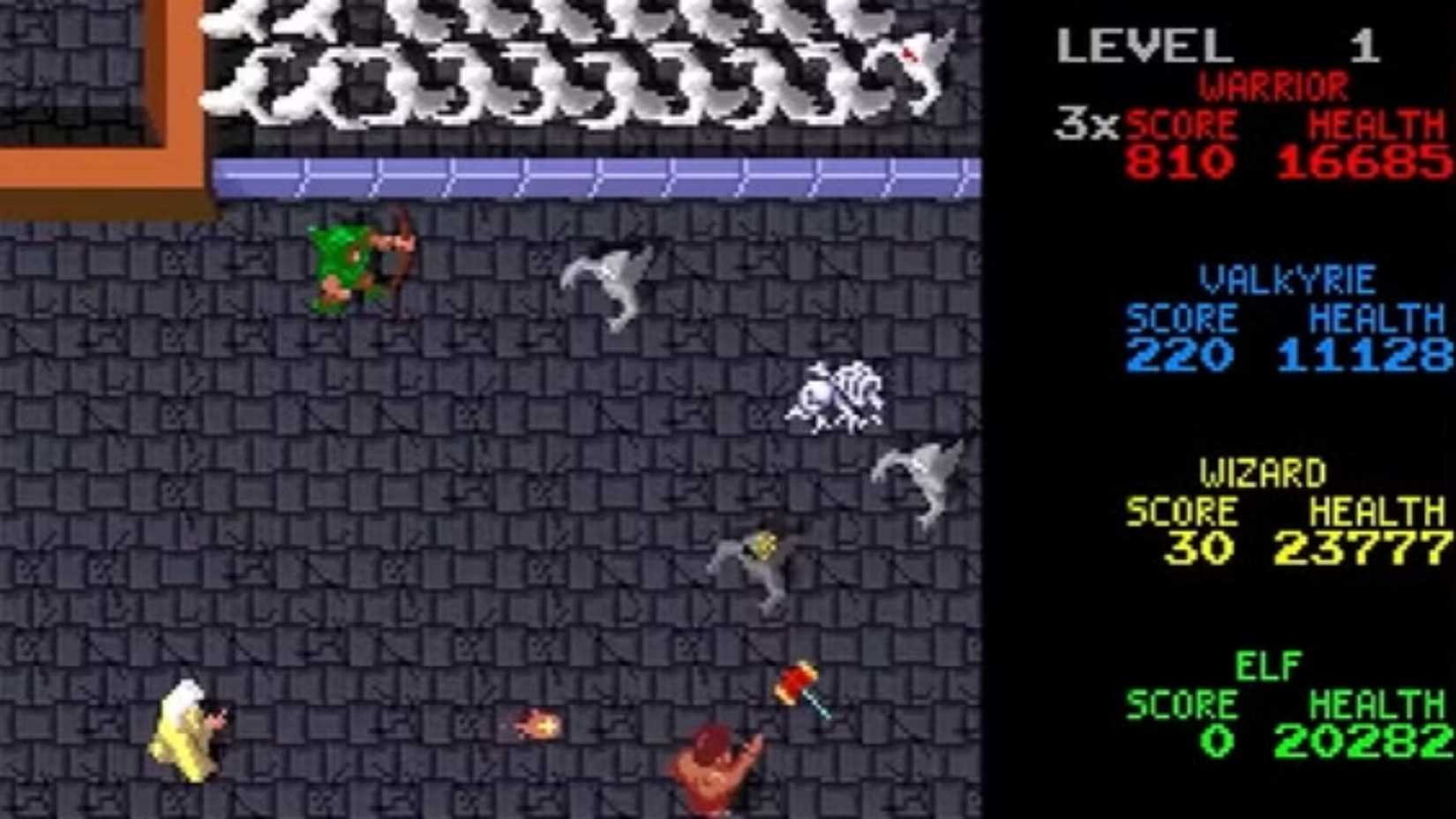 Four player Guantlet gameplay.