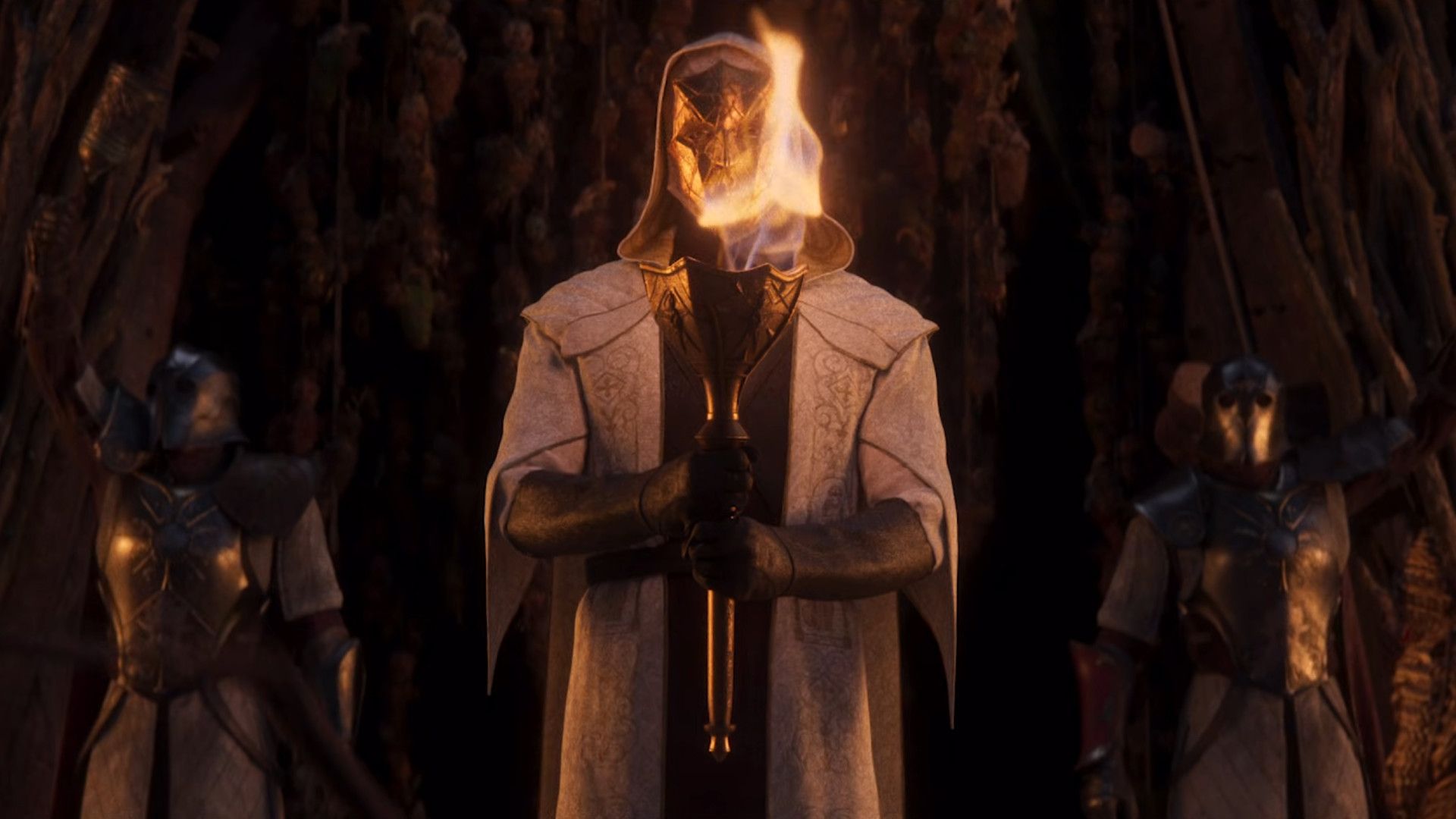 Seseorang berjas putih memegang obor yang menyala di depan mereka.