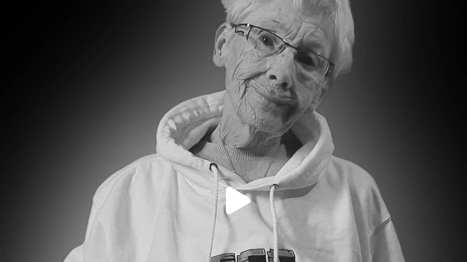 Epic Gamer Grandma Dead At 78
