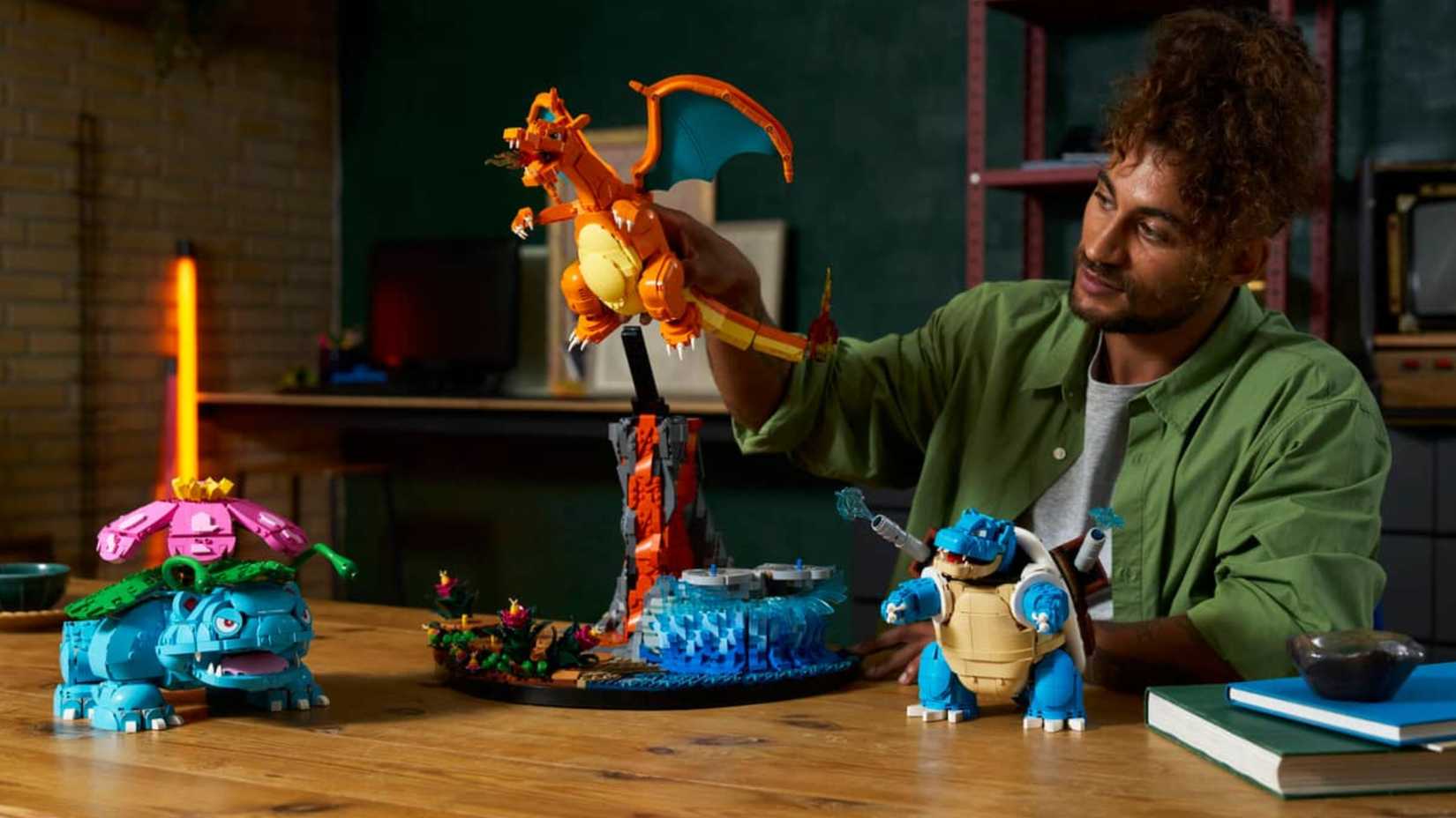 venasaur charizard and blastoise pokemon lego set.
