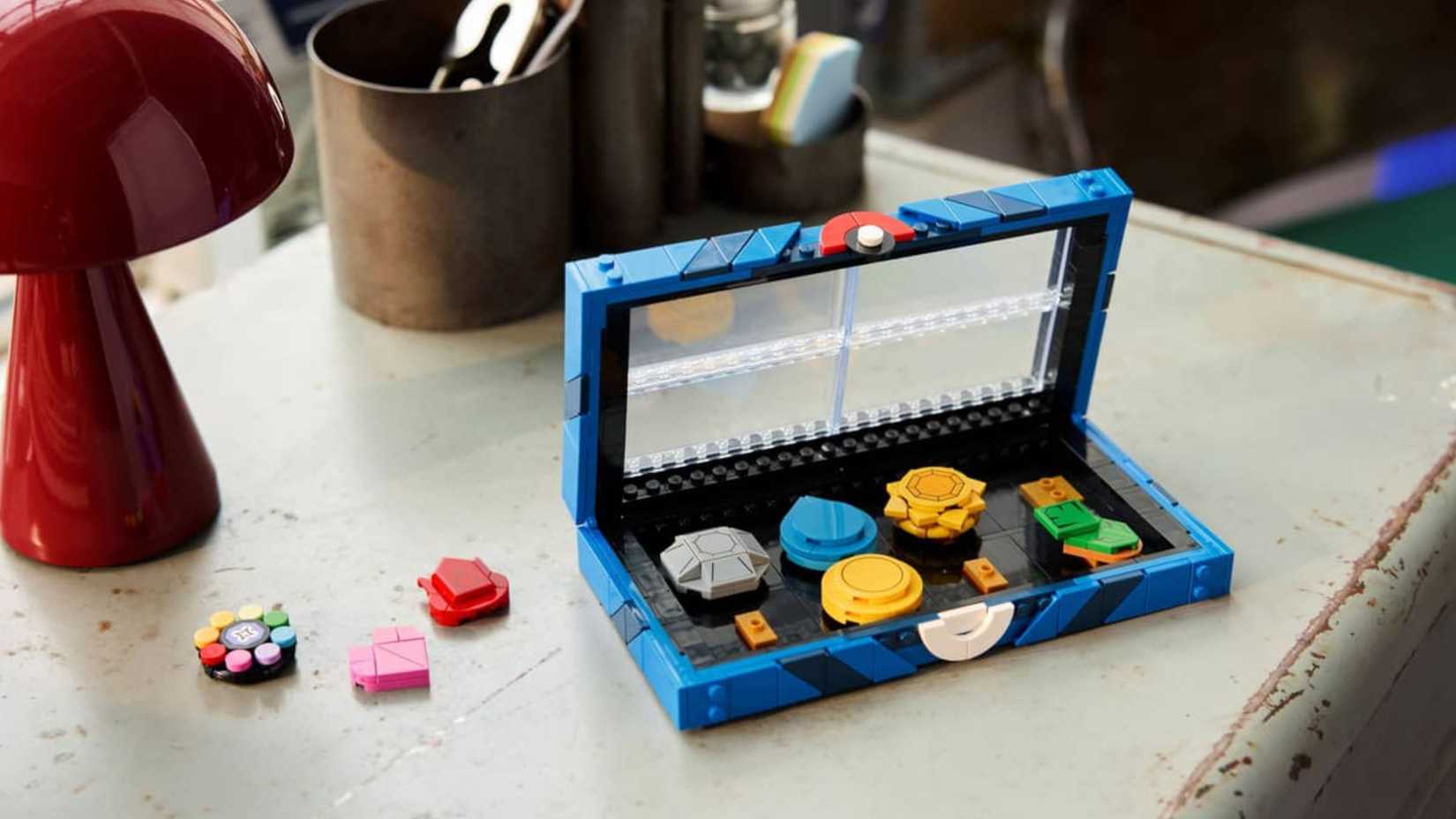 LEGO Pokemon Badge Set.