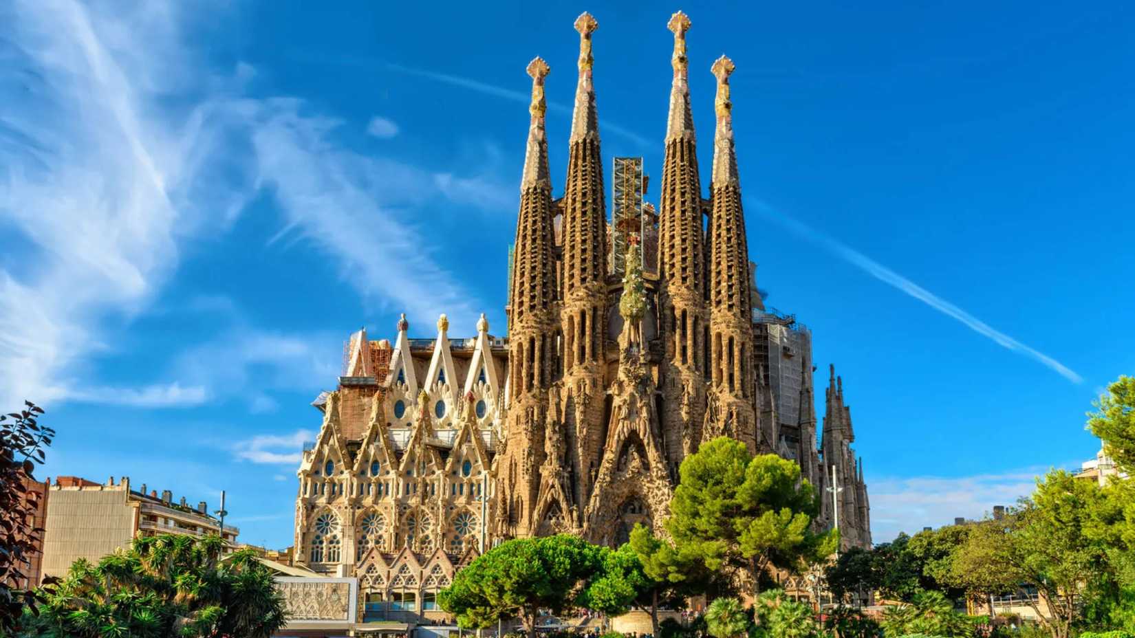 Lego's Leaked 12,000-Piece Sagrada Familia Will Be The Biggest Set Of ...