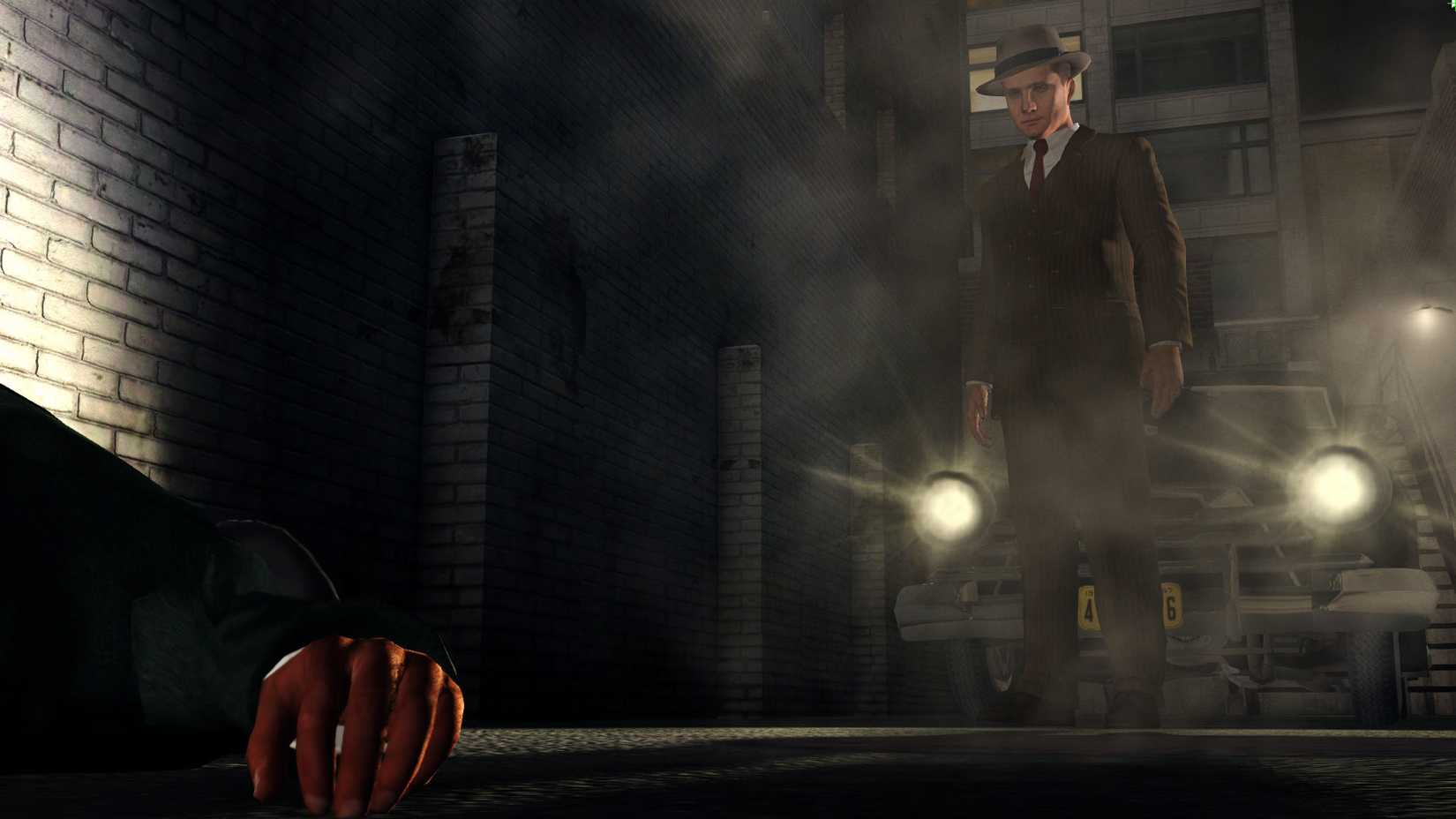 Cole Phelps discovers a body in LA Noire. 