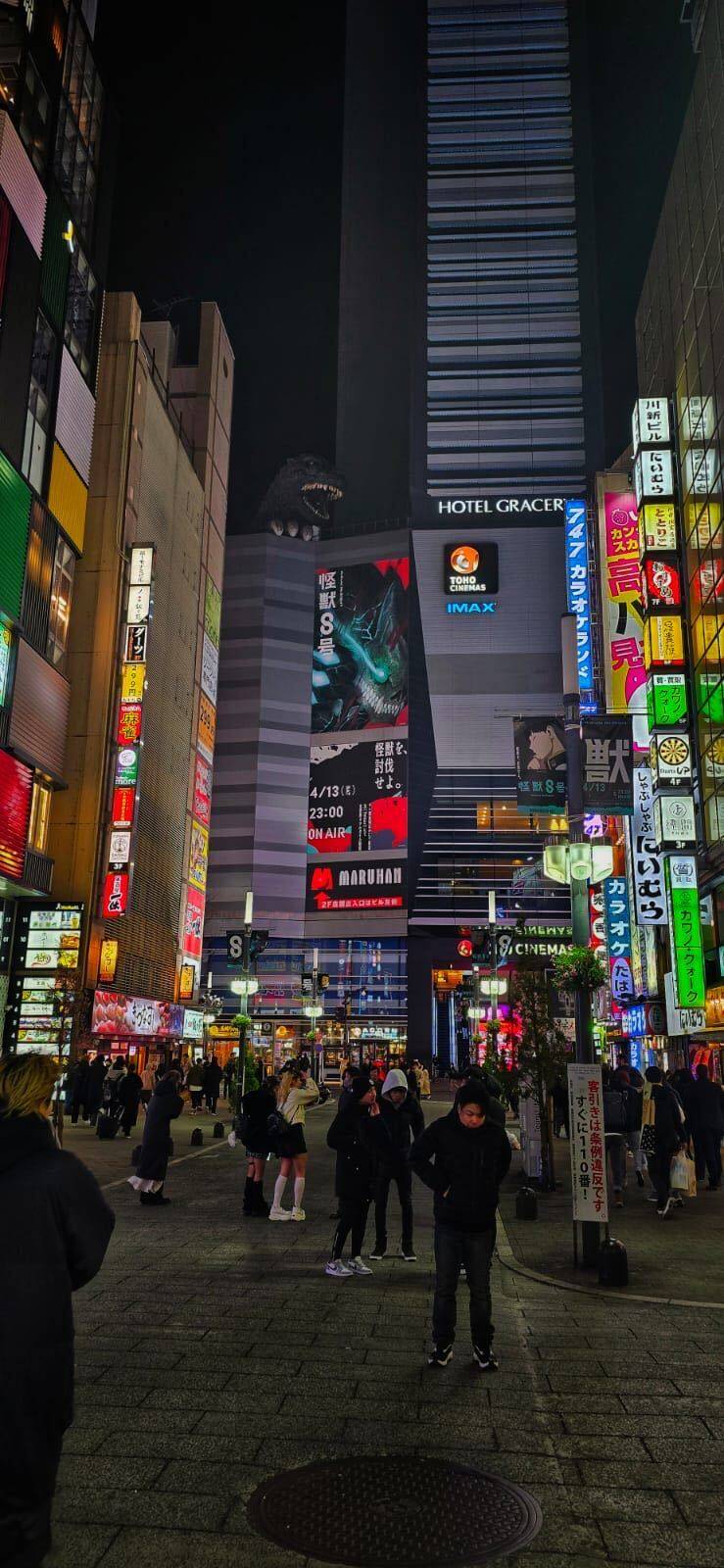A photograph of the godzilla statue in Shinjuku.