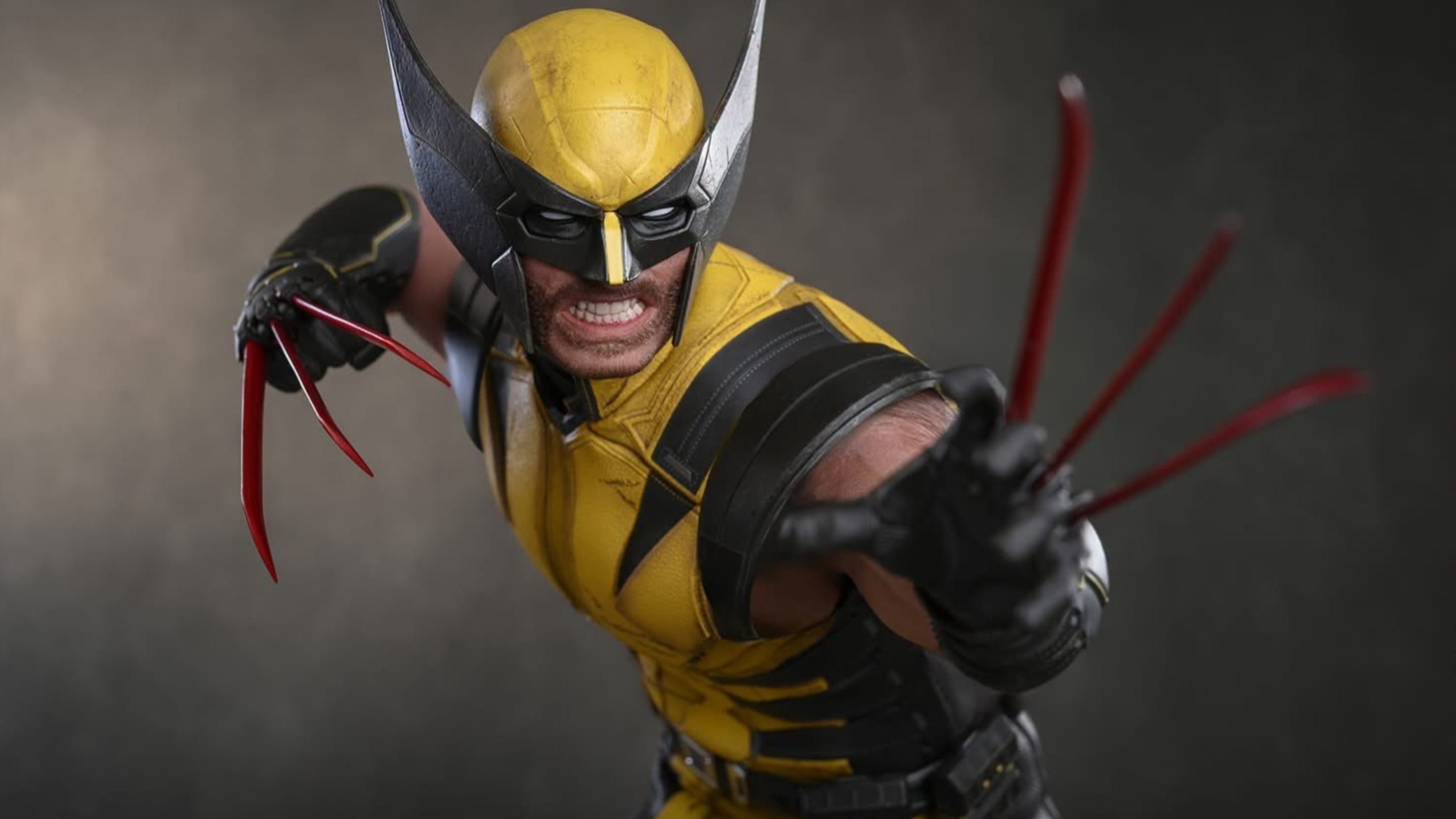Marvel's Wolverine Gets $285 Hot Toys Battle Reborn Figure