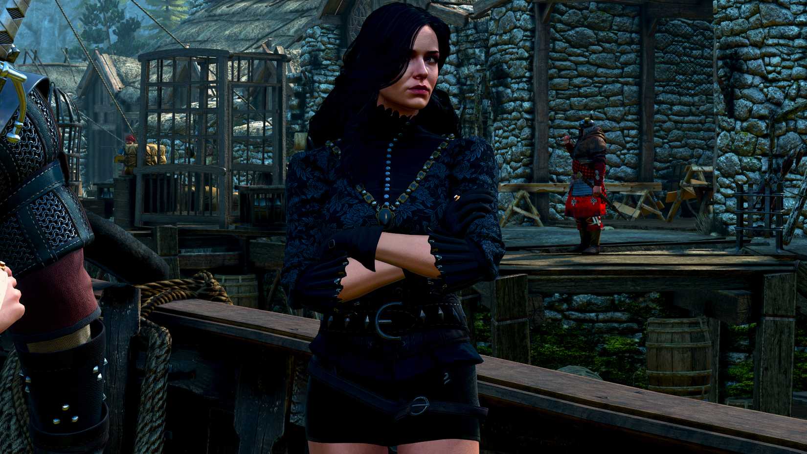 Yennefer on a boat in The Witcher 3 wearing a modded black patterned outfit.