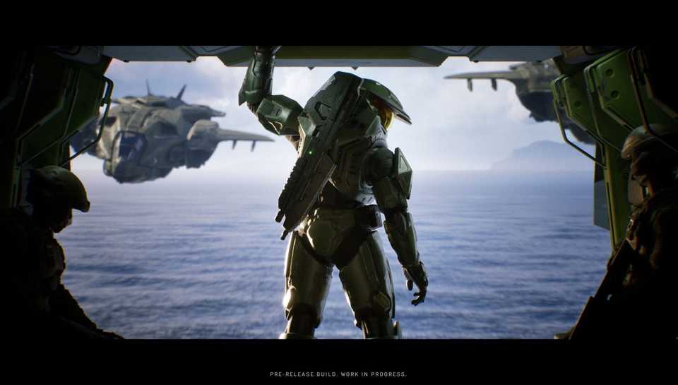 master chief standing in a pelican in halo campaign evolved.