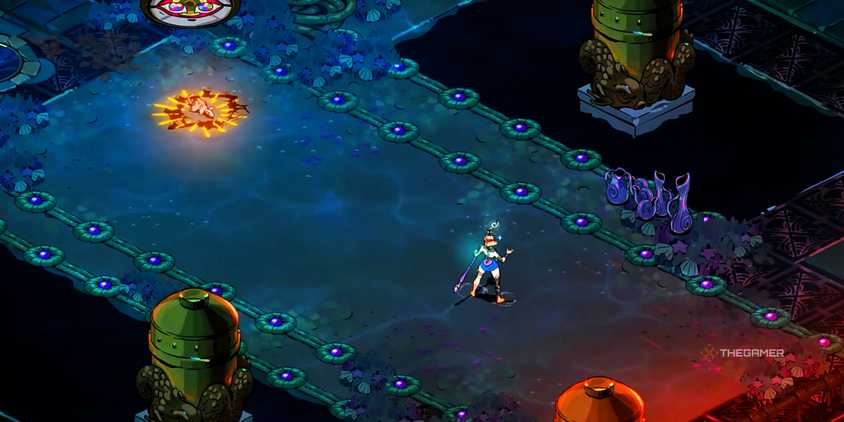 Melinoe fighting King Vermin a.k.a Uh-Oh in Hades 2