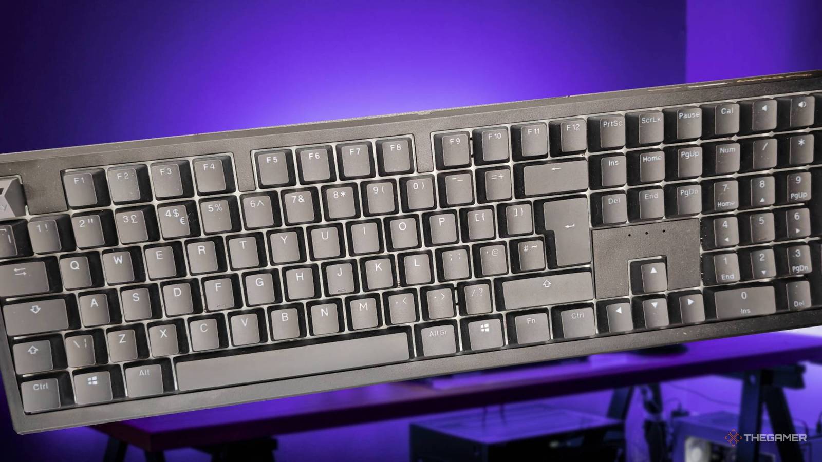 Ducky Zero 6108 Wireless Keyboard Review: Wireless And Worry-Free