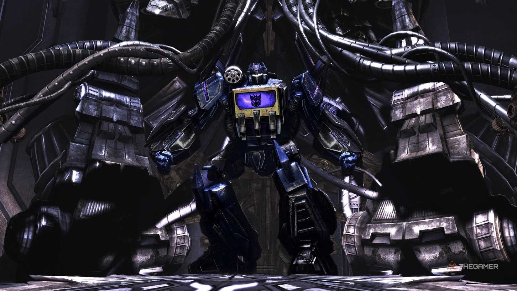 Soundwave in Transformers: War for Cybertron.