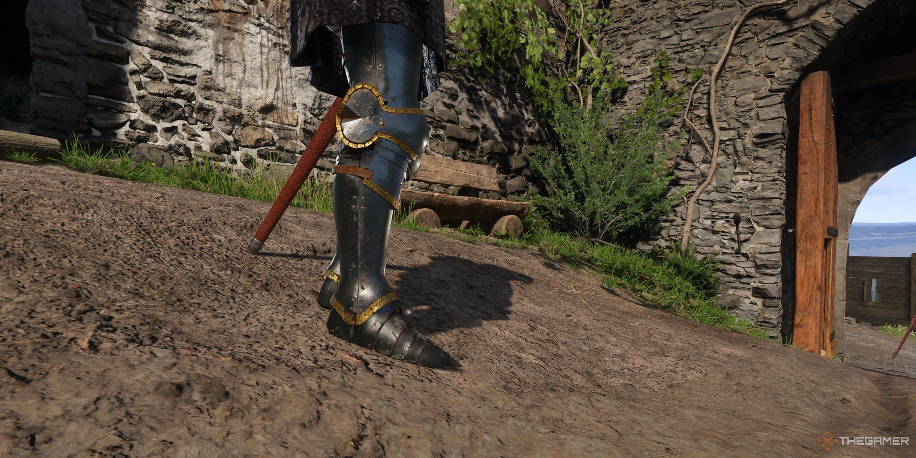 Shoes on plate legs in Kingdom Come: Deliverance 2.