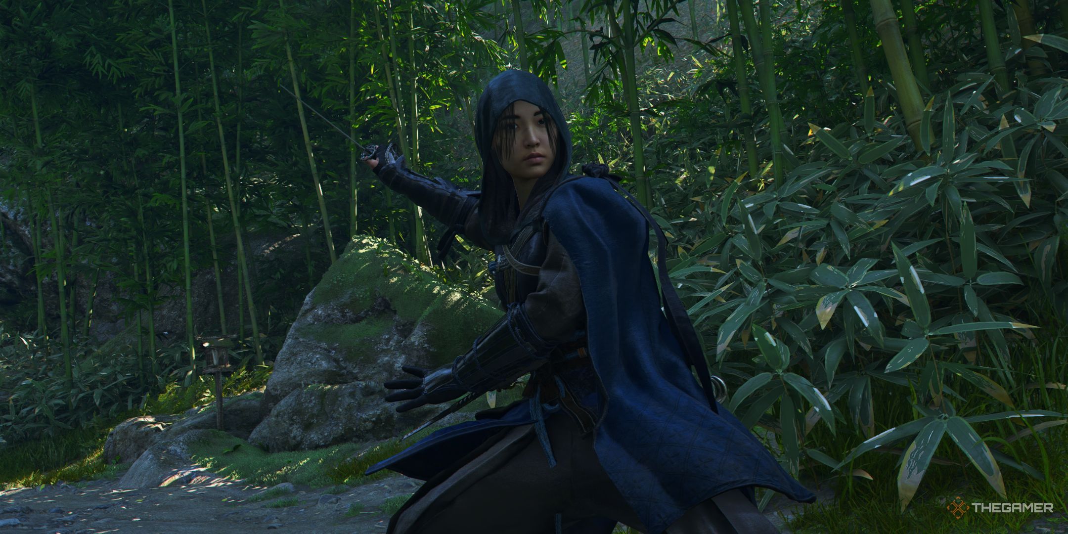 Naoe aiming her Tonto in Assassin's Creed Shadows.
