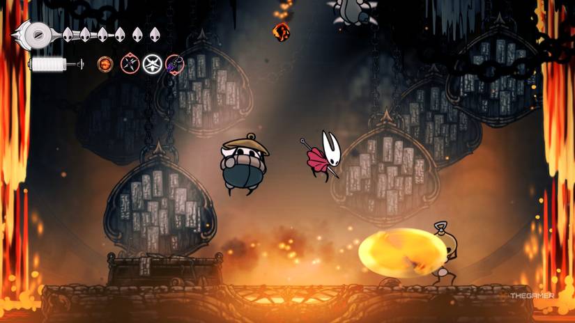 Hornet jumps over an attack from Signis and narrowly avoids his reinforcements in Hollow Knight: Silksong.
