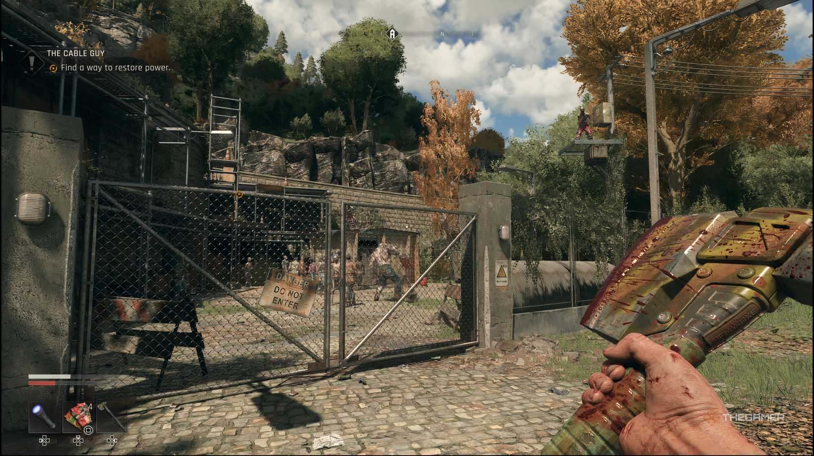 Player seeing a fence area with a dying light substation: beast.