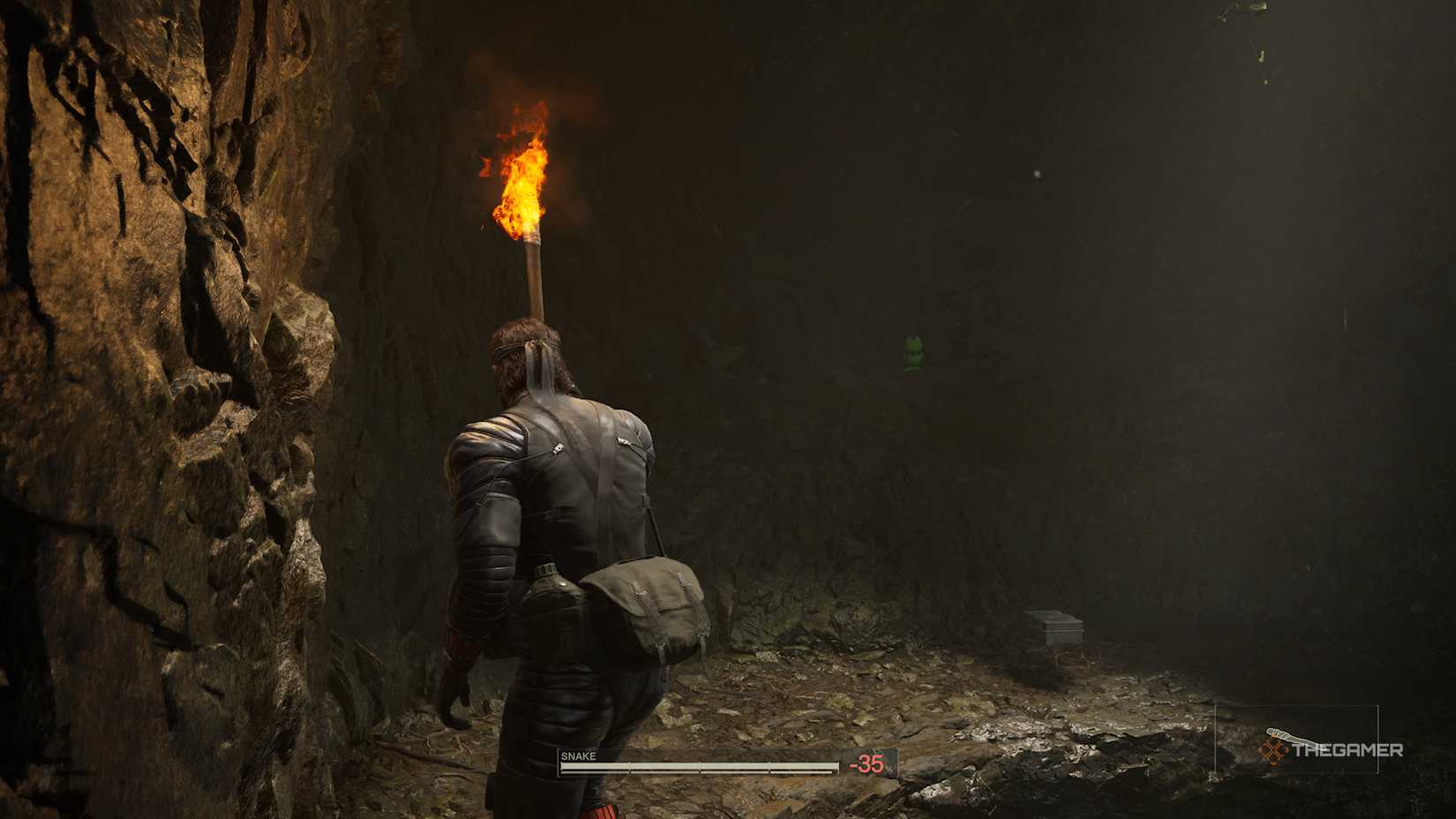 Snakes near the item box including the night vision goggles in the metal gear solid delta: snake -eating person ..