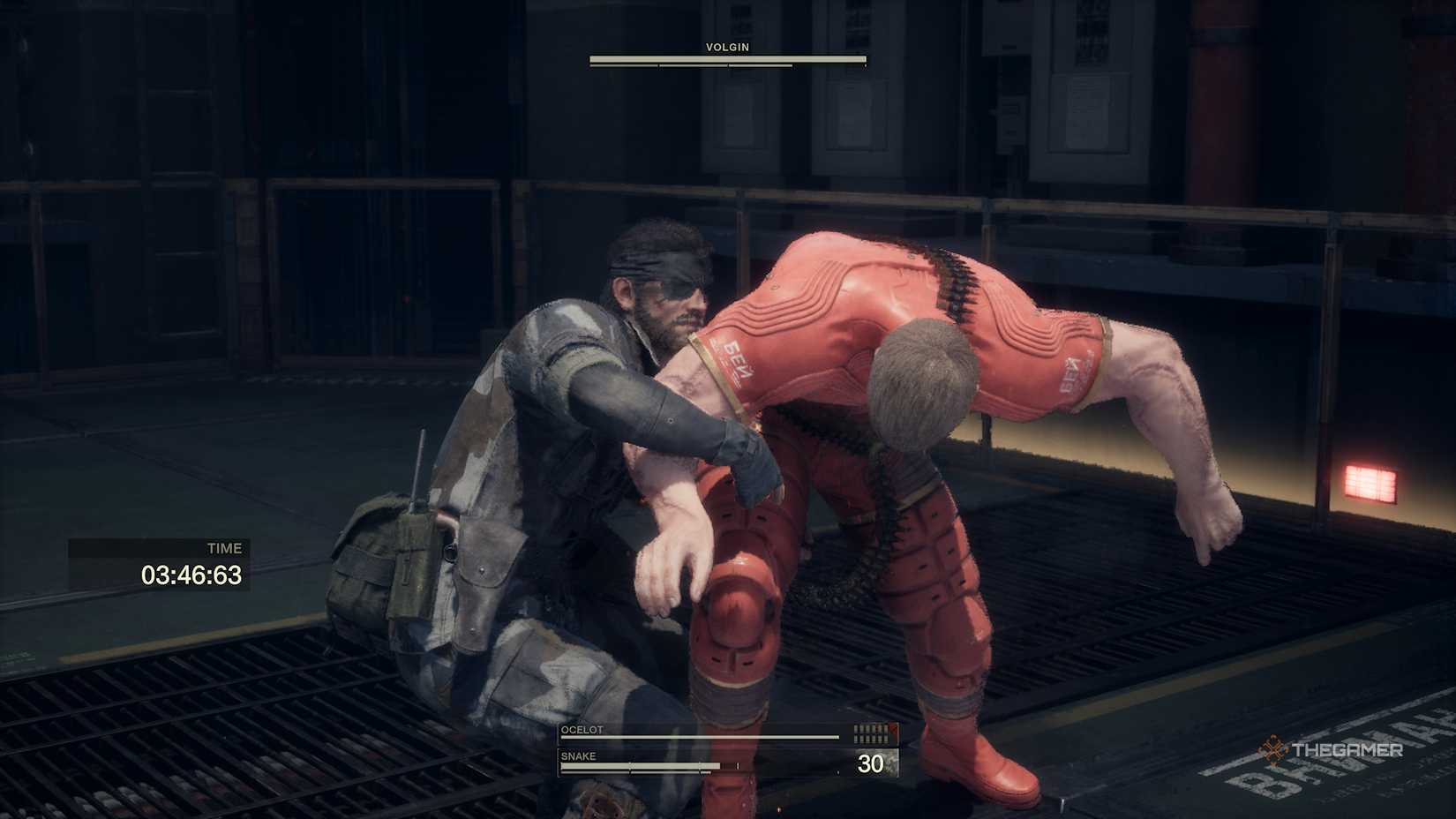 The snake performs a throw on the Volgine in the metallic gearbox solid delta snake fir.